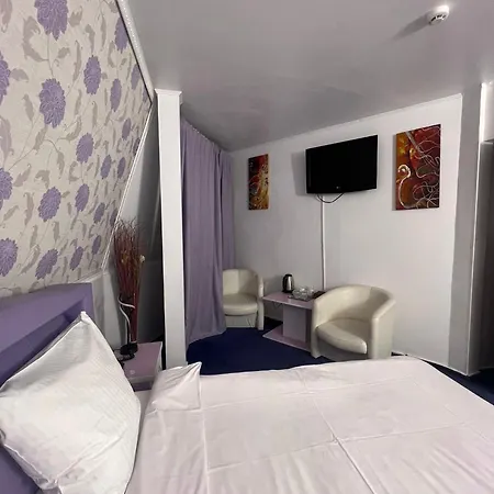Hotel Evozava 3*