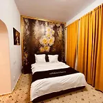 Hotell Evozava